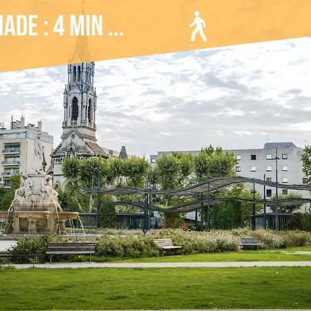 Nimes: L'auguste Centre-ville. Apartamento *