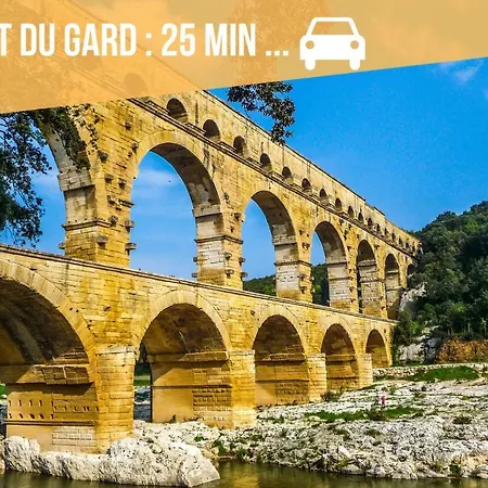 Nimes: L'auguste Centre-ville. Apartamento